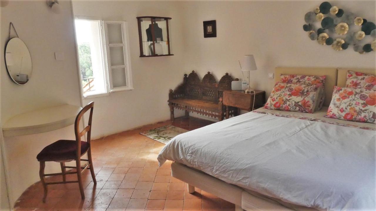 La Cachette Centre Village Holiday home Roussillon (Vaucluse)