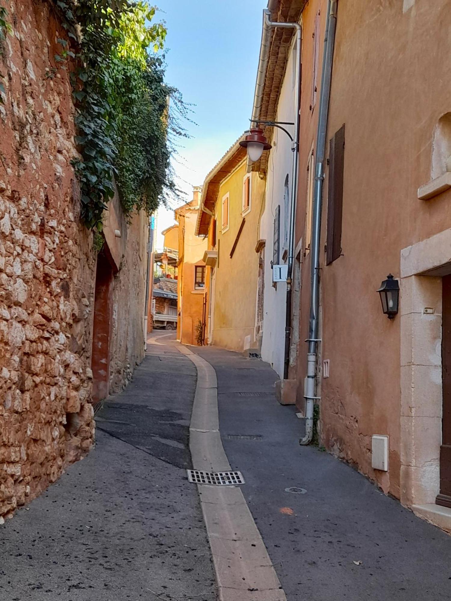 La Cachette Centre Village Roussillon en Isere