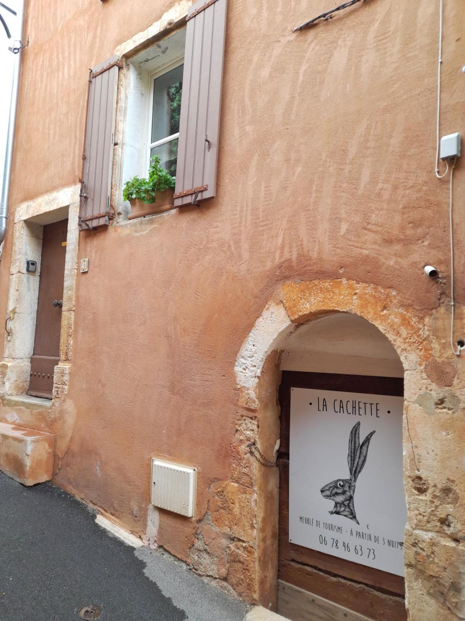 La Cachette Centre Village Roussillon en Isere